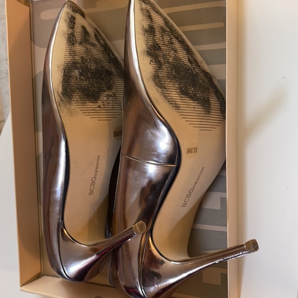 BCBGeneration point metallic heels - Picture 6 of 6